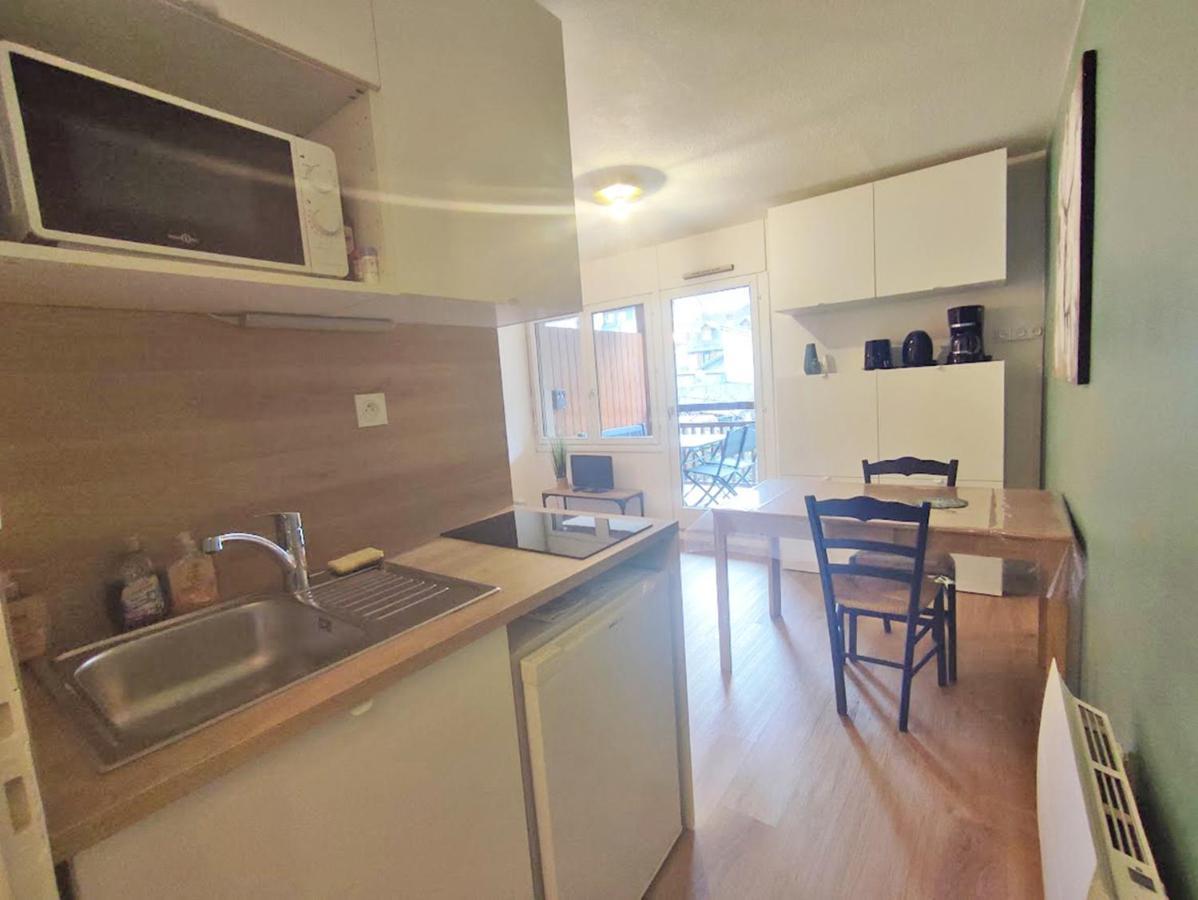Le Cerf Charmant, T2, Luchon, Wifi, Balcon, Ascenseur, 4 Personnes Bagnères-de-Luchon Exterior foto